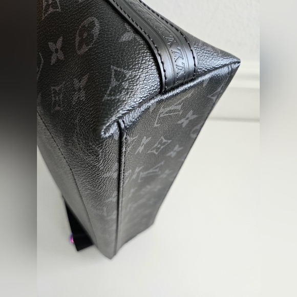 Louis Vuitton Monogram Eclipse Apollo GM Messenger Bag - Picture 10 of 15